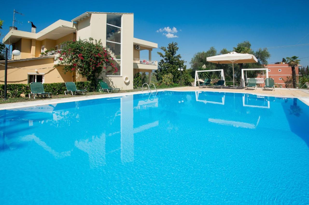Dreamy Apartments Corfu Kontokali Bagian luar foto